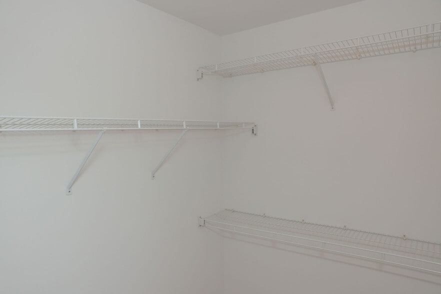 Building Photo - 3288 Snaffle Rd