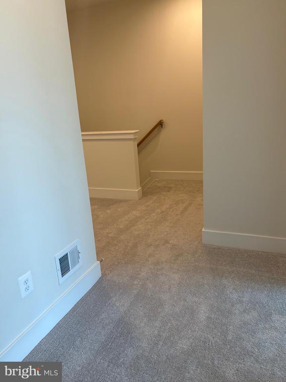 Building Photo - 133 Bamboo Shoot Ln