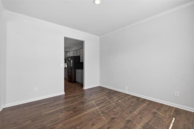 Building Photo - 7566 Jennadee Dr