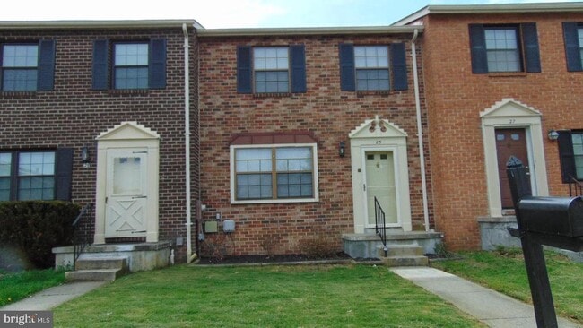 Building Photo - 25 Brucester Bridge Ct