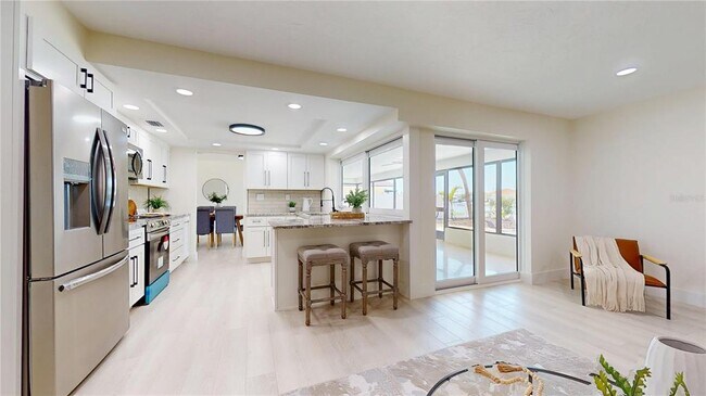 Building Photo - 6380 3rd Palm Point