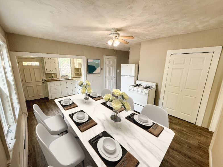 Building Photo - 83 River St