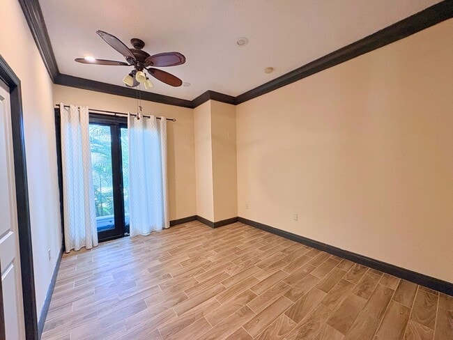 Building Photo - Mediterranean-Style Waterfront Home on Lake Tarpon- 3bed|2bath