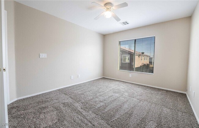 Building Photo - 6590 Tumbleweed Ridge Ln