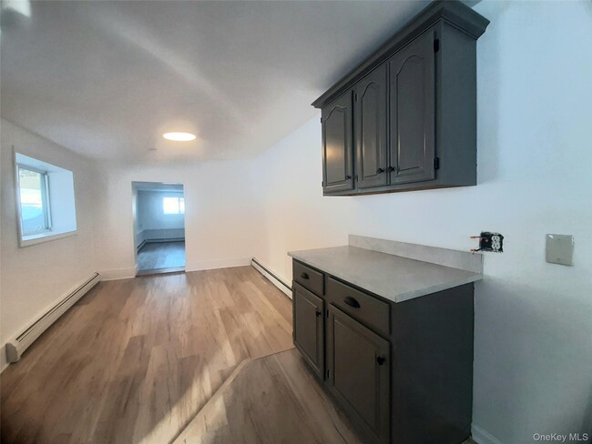 Building Photo - 178 Sylvan Lake Rd