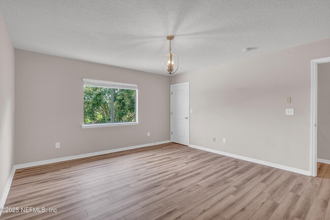 Building Photo - 415 Cabernet Pl