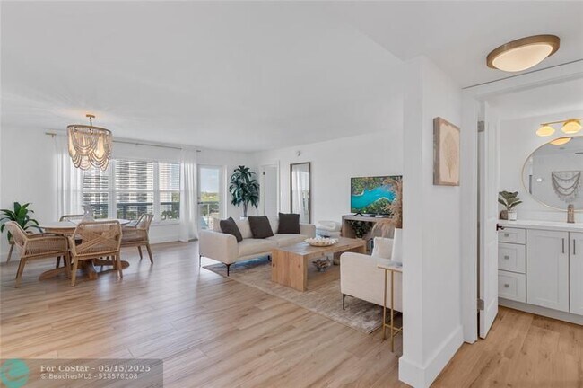 Building Photo - 3500 Galt Ocean Dr