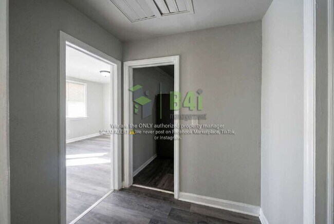 Building Photo - 171 Munson Dr