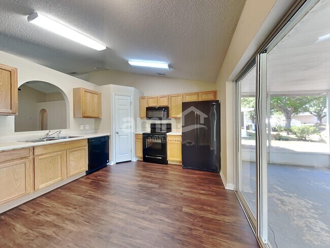 Building Photo - 1014 Brenton Leaf Dr