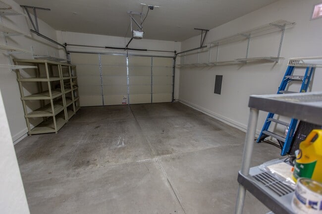 Building Photo - 4700 S Fulton Ranch Blvd