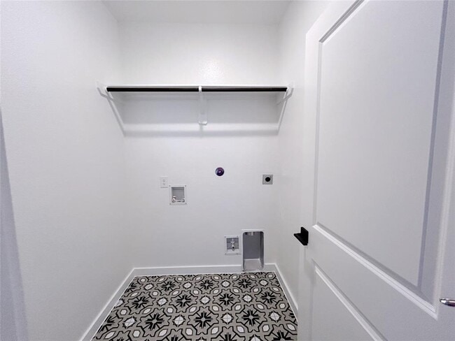 Building Photo - 6031 Churchill Spgs Ln