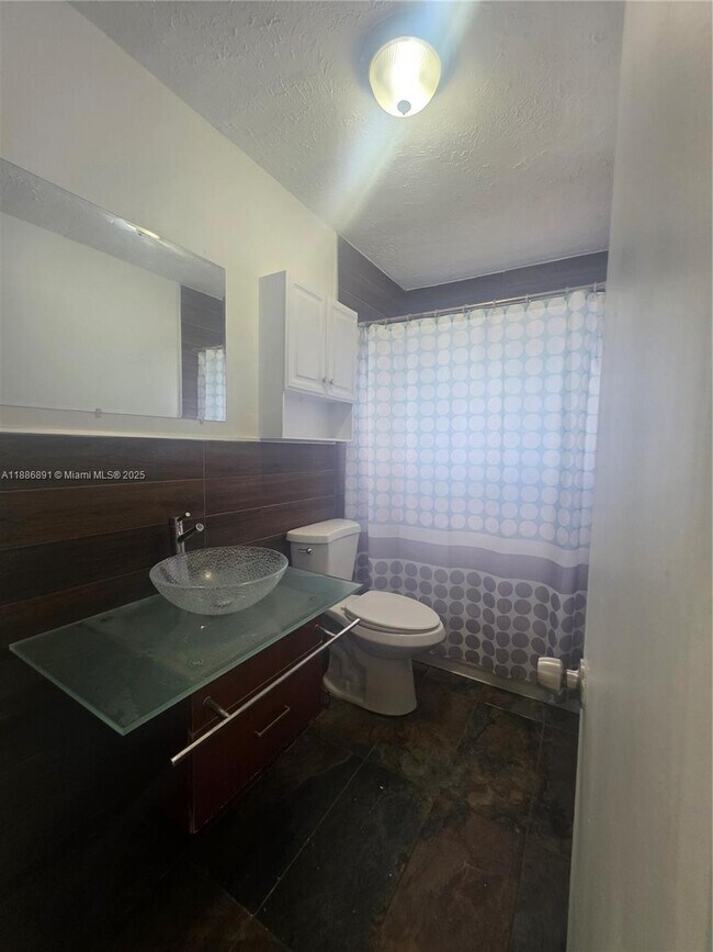 Building Photo - 11500 SW 181st Terrace