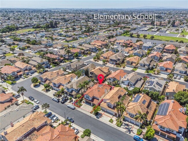 Building Photo - 9531 Montanza Way