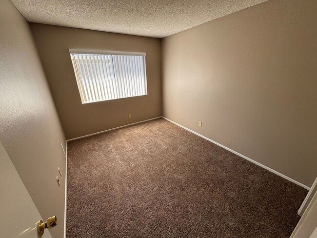 Building Photo - Coastal Living in Port Hueneme – 2 Bedroom Condo with Community Amenities