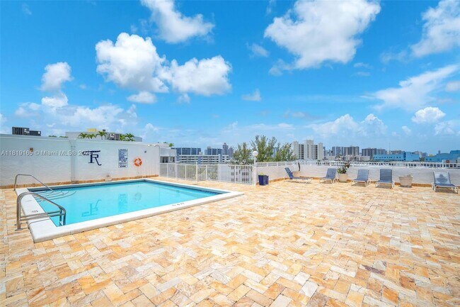 Building Photo - 17800 Atlantic Blvd