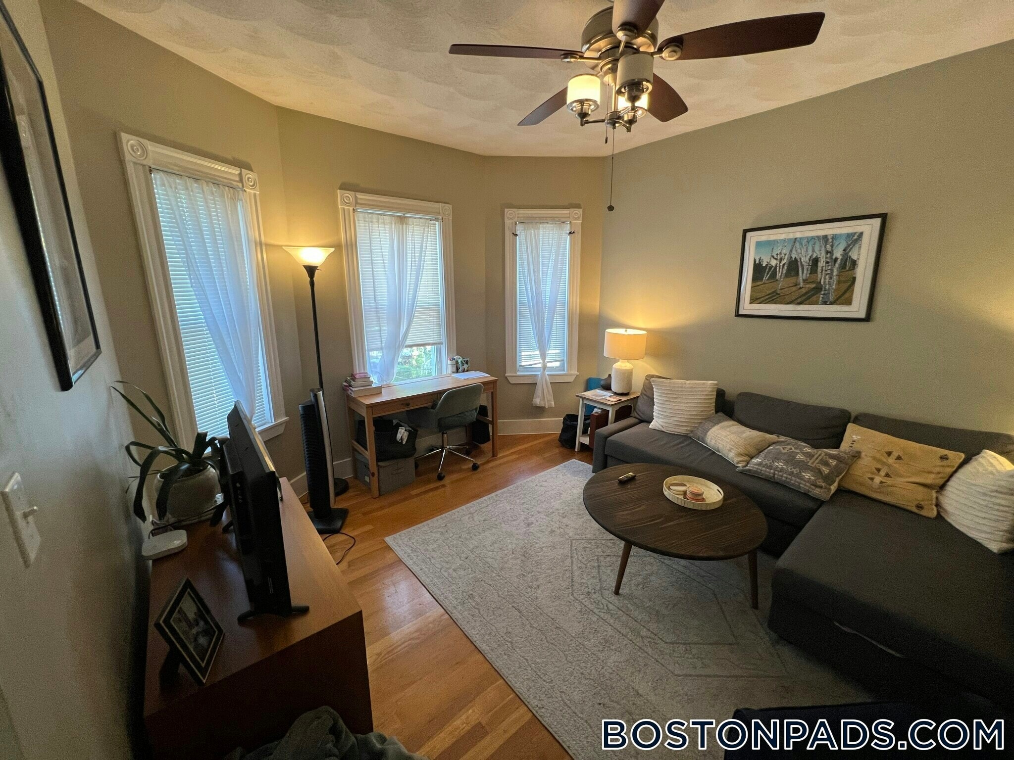 Building Photo - 24 Ellington Rd