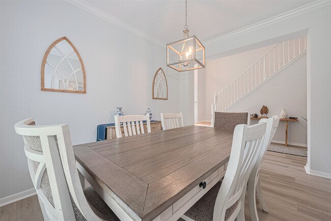 Building Photo - 14 Sprite Woods Pl