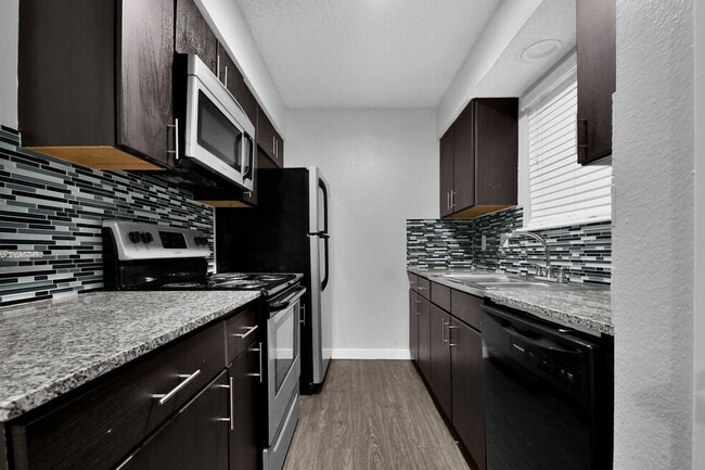 Building Photo - Grove