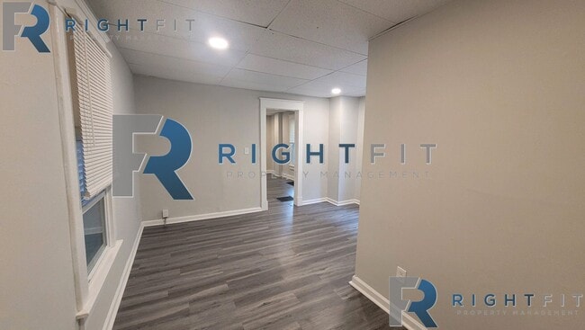 Building Photo - Stop! Look no further. Make this rental property, yours!