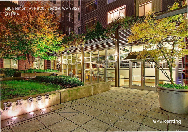 Building Photo - Perfect one bedroom corner unit in Capitol...