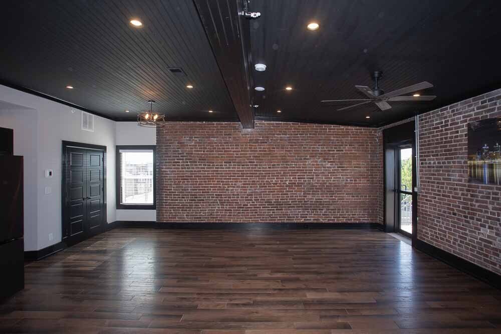 Building Photo - 1529 W Market St