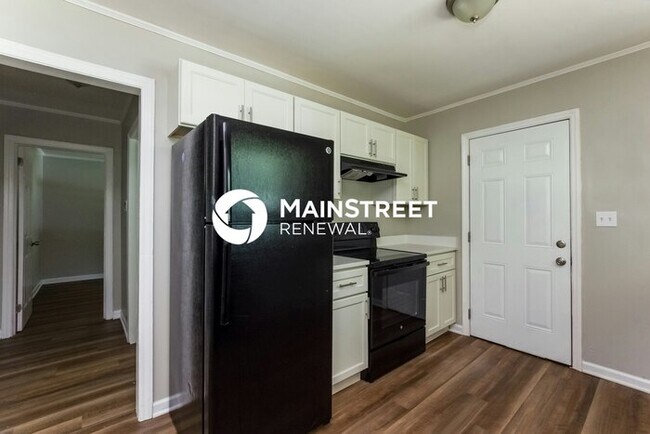 Building Photo - 3 Bedroom Pet-Friendly Home in Charlotte, ...