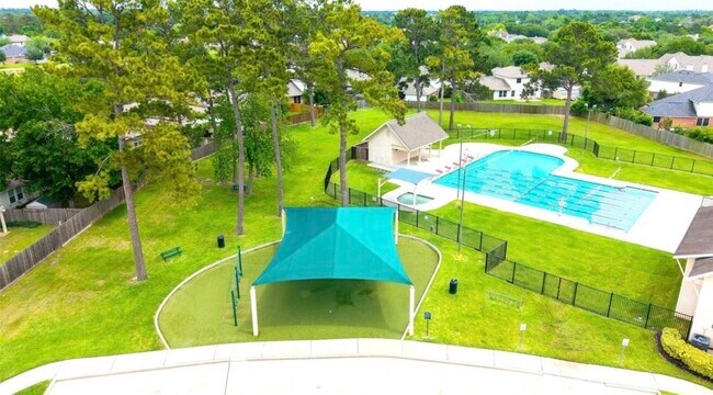 Building Photo - 14610 Hazy Ridge Ln