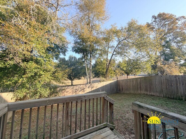 Building Photo - Gorgeous 4 Bedroom Home in Shiloh Place