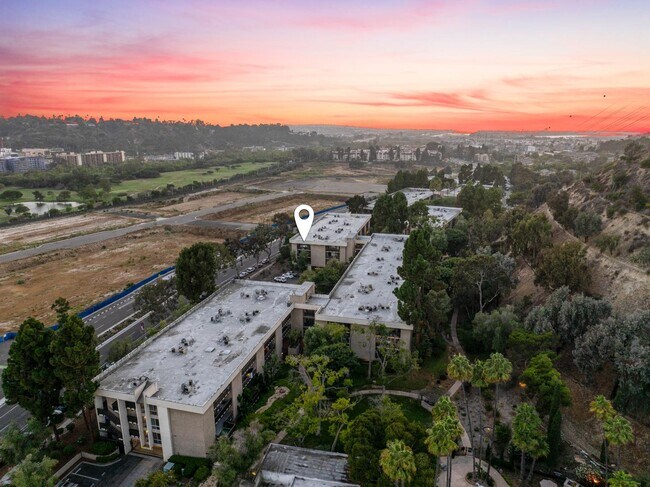 Building Photo - 6202 Friars Rd