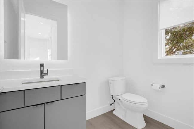 Building Photo - 1776 Mondrian Cir