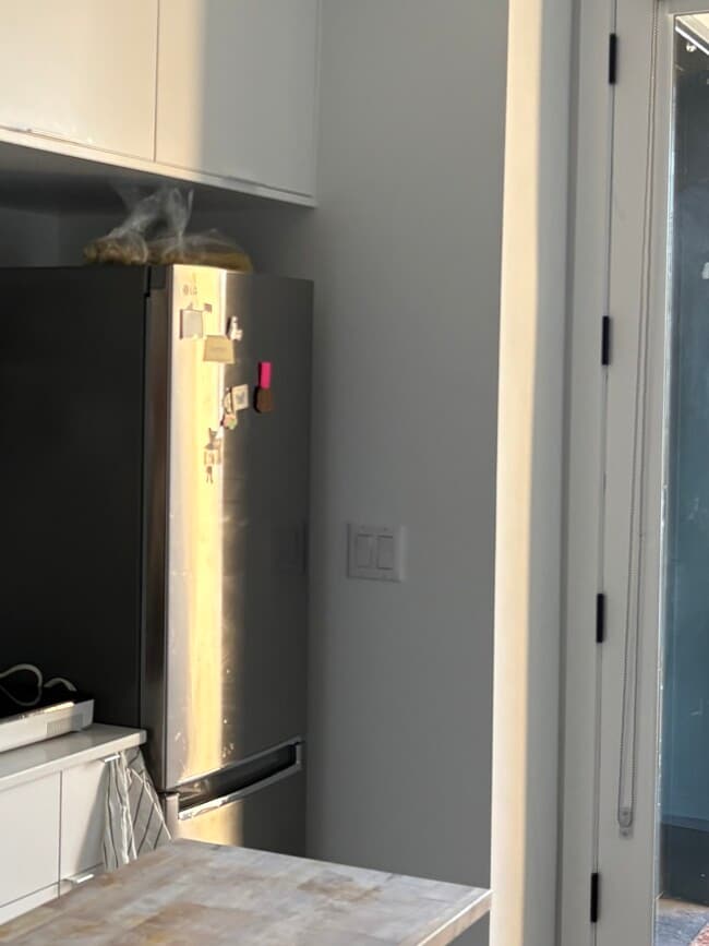 Building Photo - 2950 Fairview Ave E