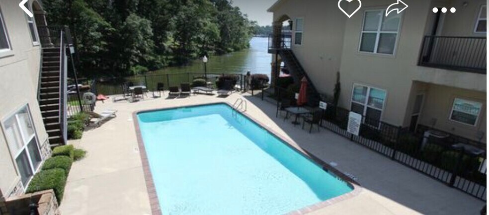 Pool - 413 Halteria Ln