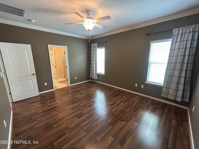 Building Photo - 15867 Stedman Lake Dr