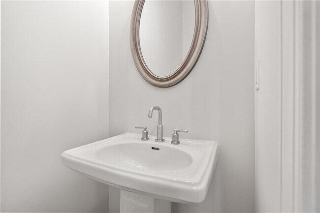 Building Photo - 708 Stickley Oak Way