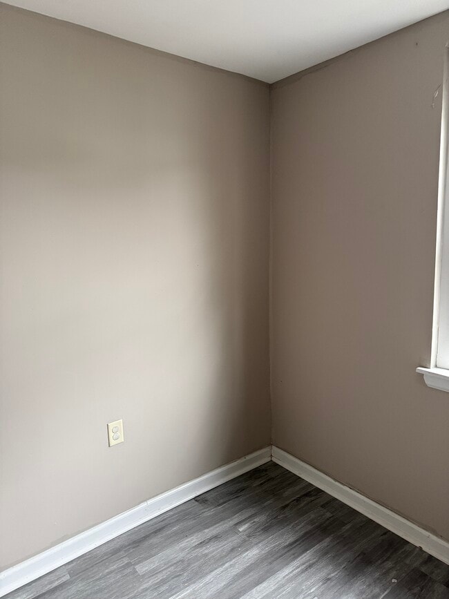 Building Photo - 2429 N Bouvier St