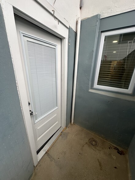 Building Photo - 8 Philadelphia Ave