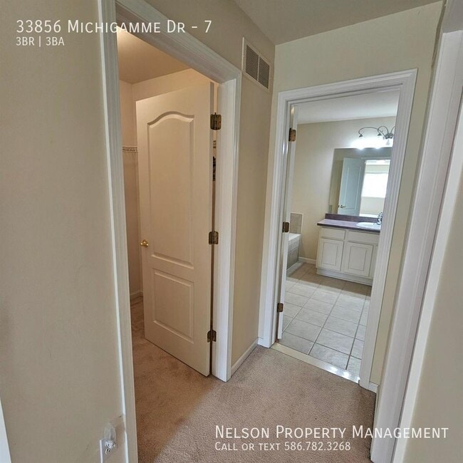 Building Photo - 33856 Michigamme Dr