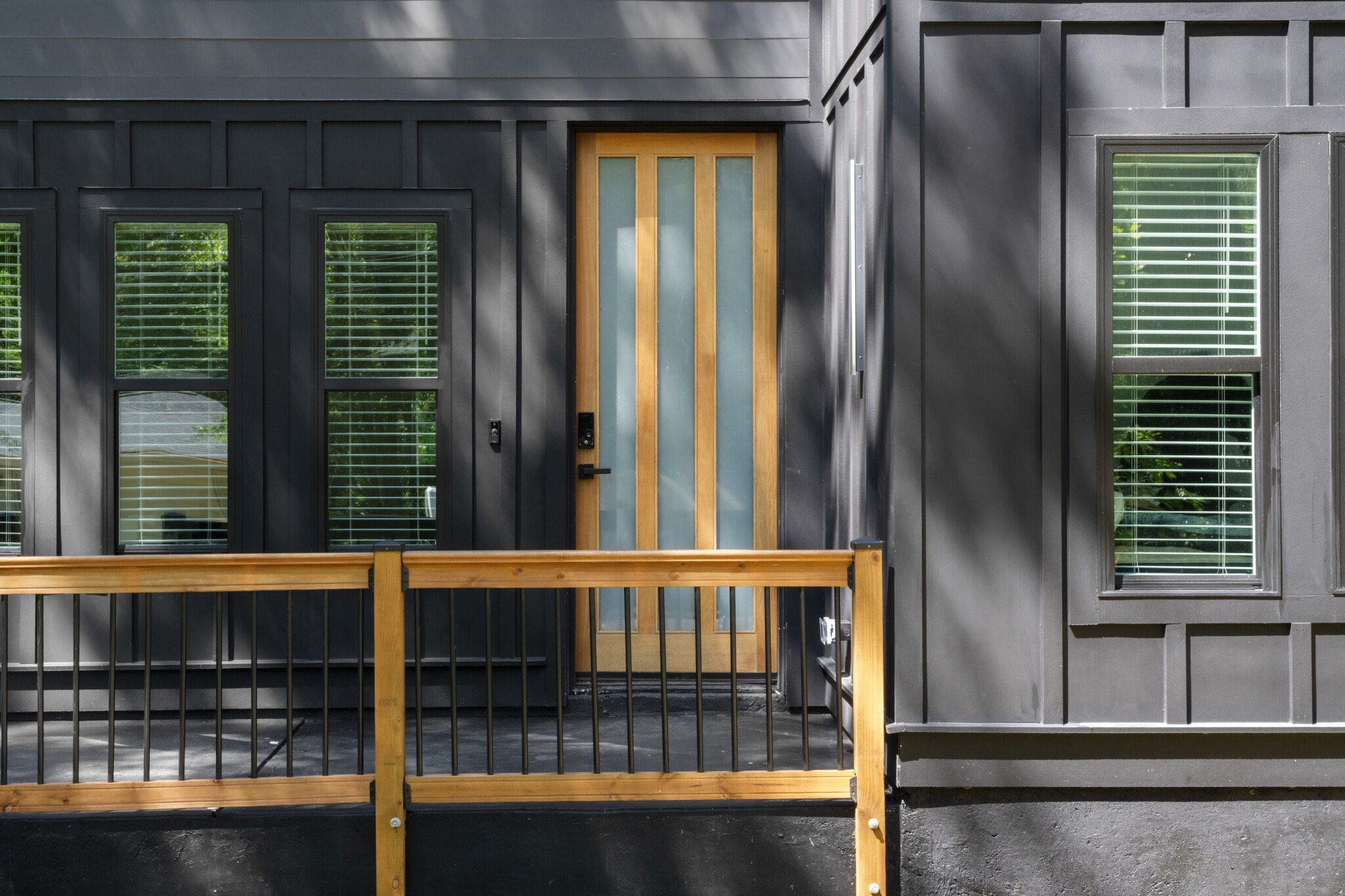 Building Photo - 101 Howell Dr SW