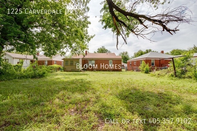 Building Photo - 1225 Carverdale Dr