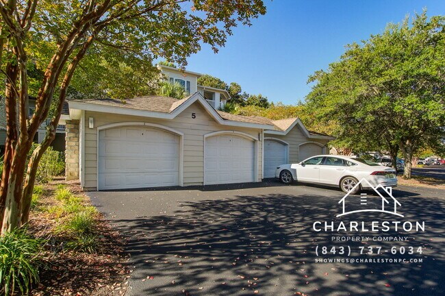 Building Photo - 1300 Park W Blvd