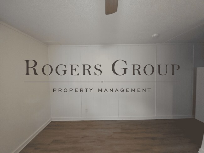 Building Photo - #450 - 416-418 Ridley St Duplex