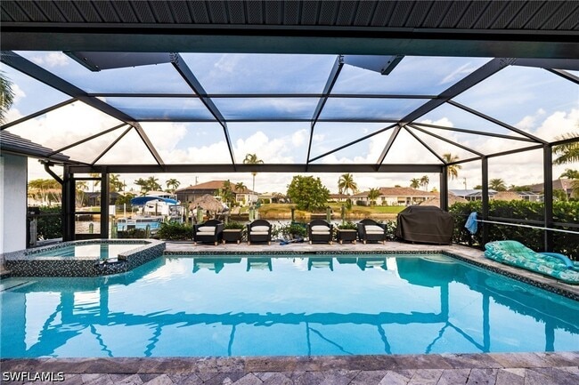 Building Photo - 1911 SE 32nd Terrace