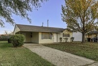 Building Photo - 3418 Bistineau Dr