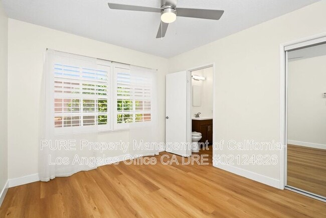 Building Photo - 12920 Ardath Ave