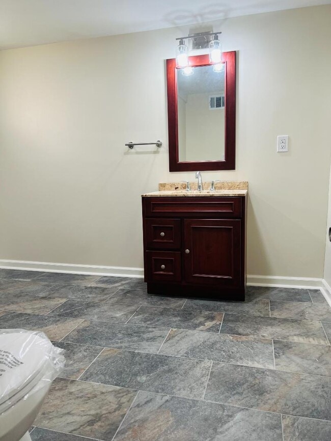 Building Photo - 4219 E 68th Terrace