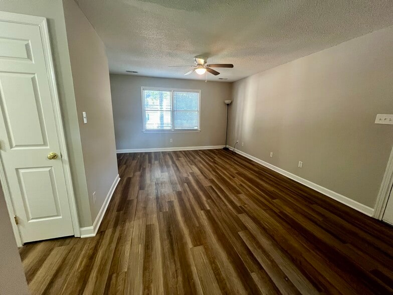 Primary Photo - 2622 Brafferton Ct