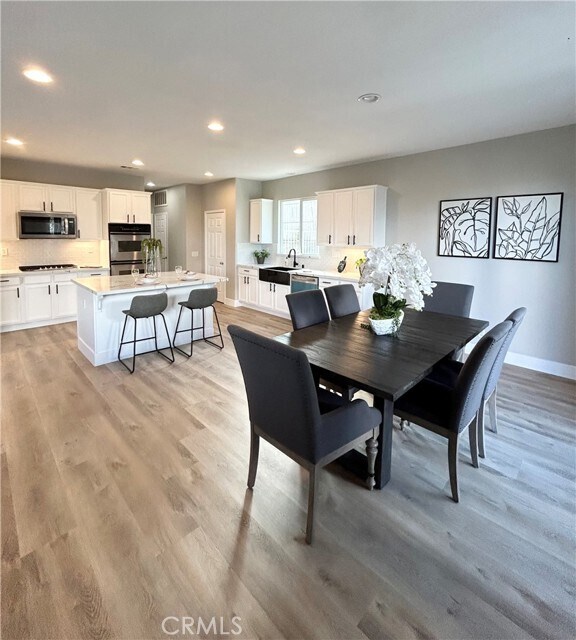 Building Photo - 13640 Silver Stirrup Dr