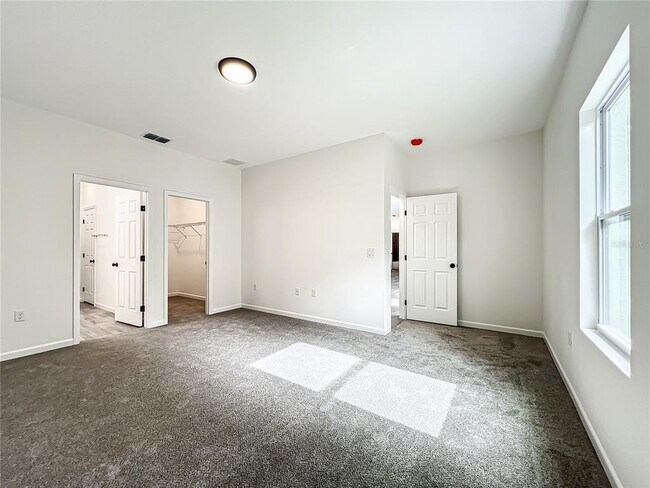 Building Photo - 8070 SW 131st Ln