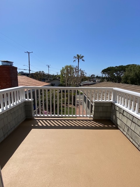 Building Photo - 3504 N Poinsettia Ave