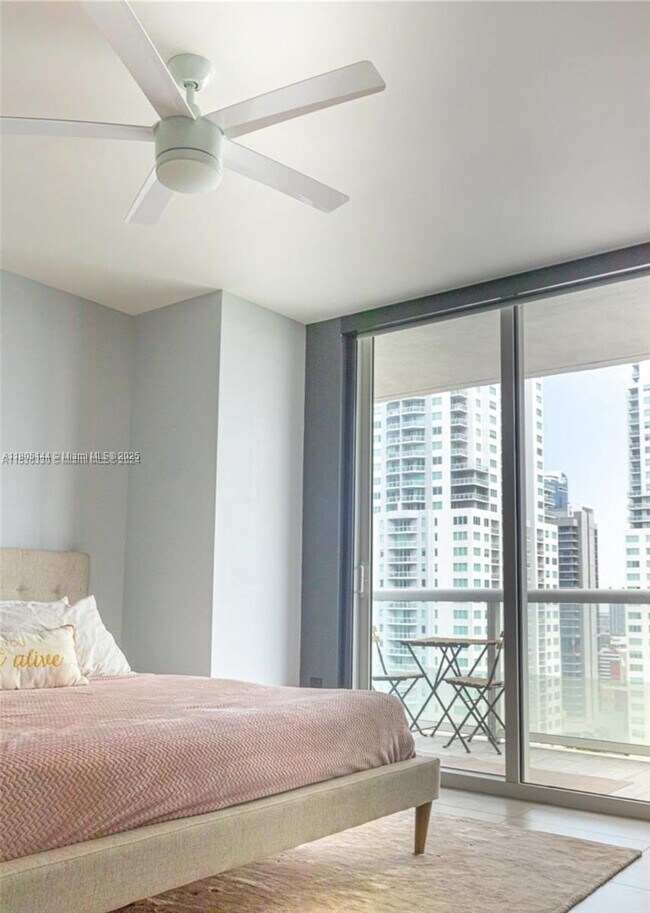 Building Photo - 50 Biscayne Blvd
